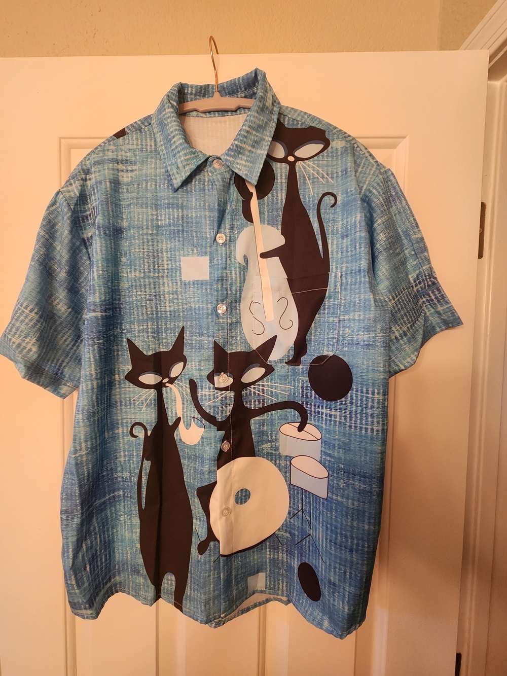 Blue Cool Jazz Cats Print Short Sleeve Shirt Medium